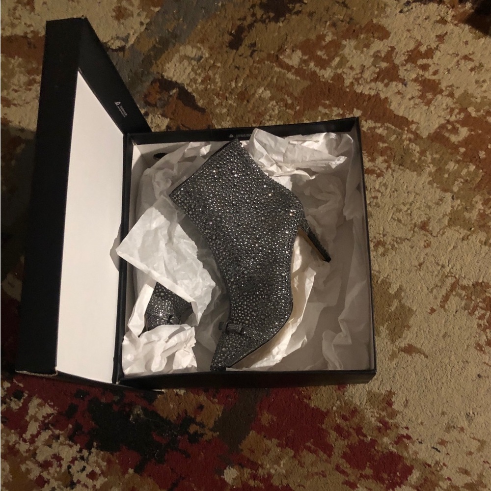 INC International Concepts - Dark Pewter Pointed-Toe Ankle Stilettos. S: 6 1/2 M